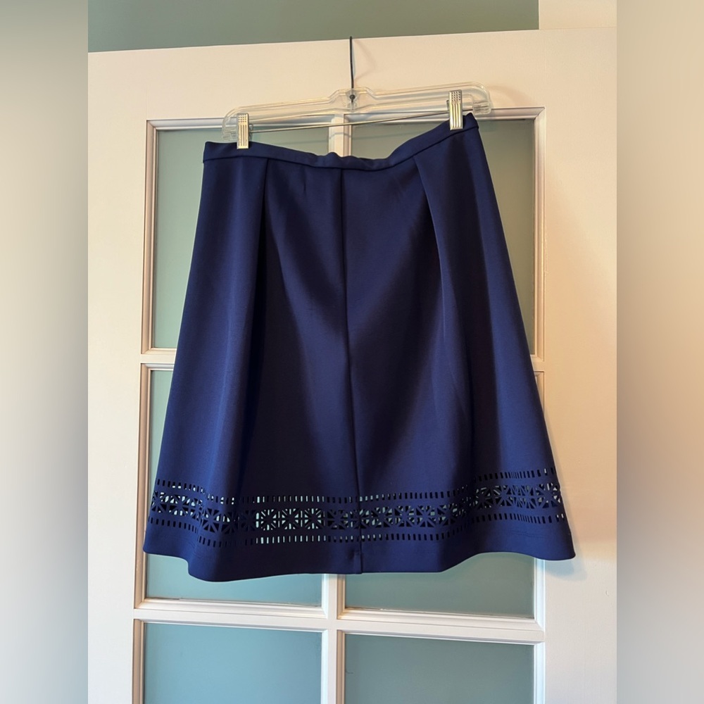 New jessica simpson Blue Skirt Size 8